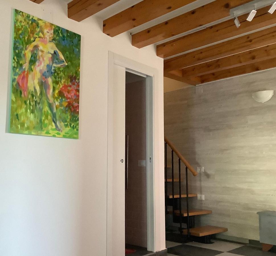 Night Galleria Holiday Home - Bed & Art In Burano - The Pink House 외부 사진