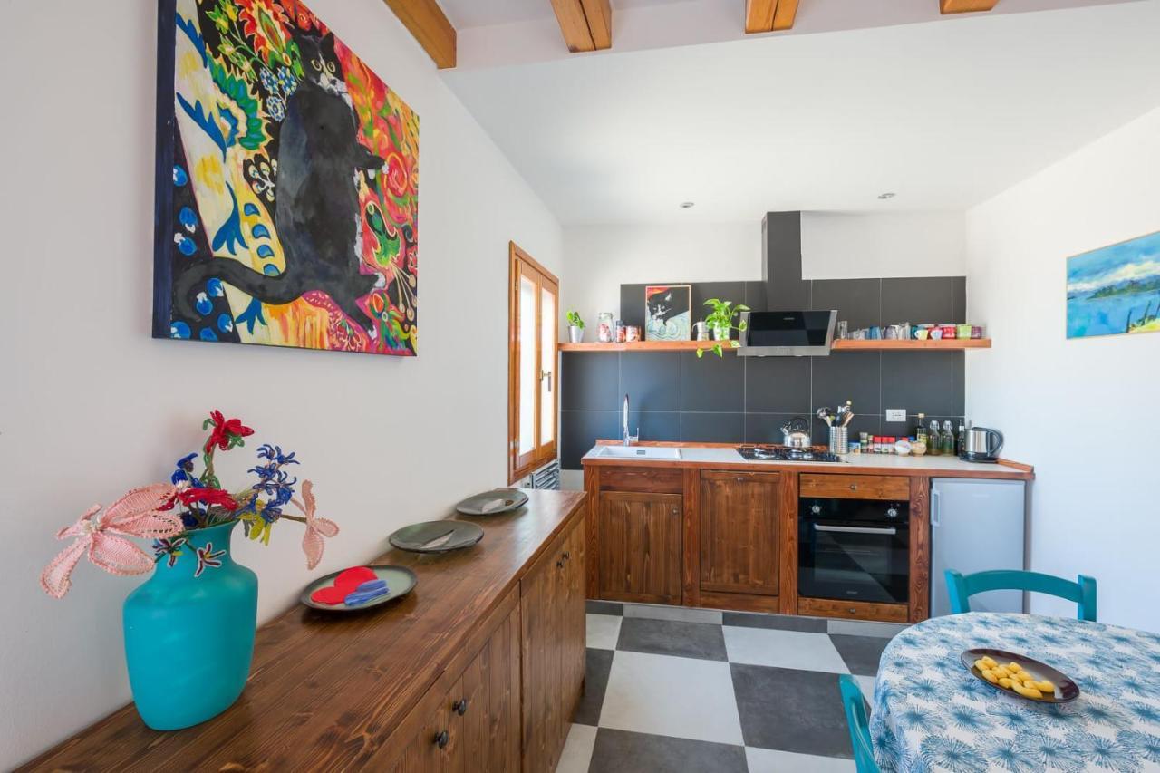 Night Galleria Holiday Home - Bed & Art In Burano - The Pink House 외부 사진