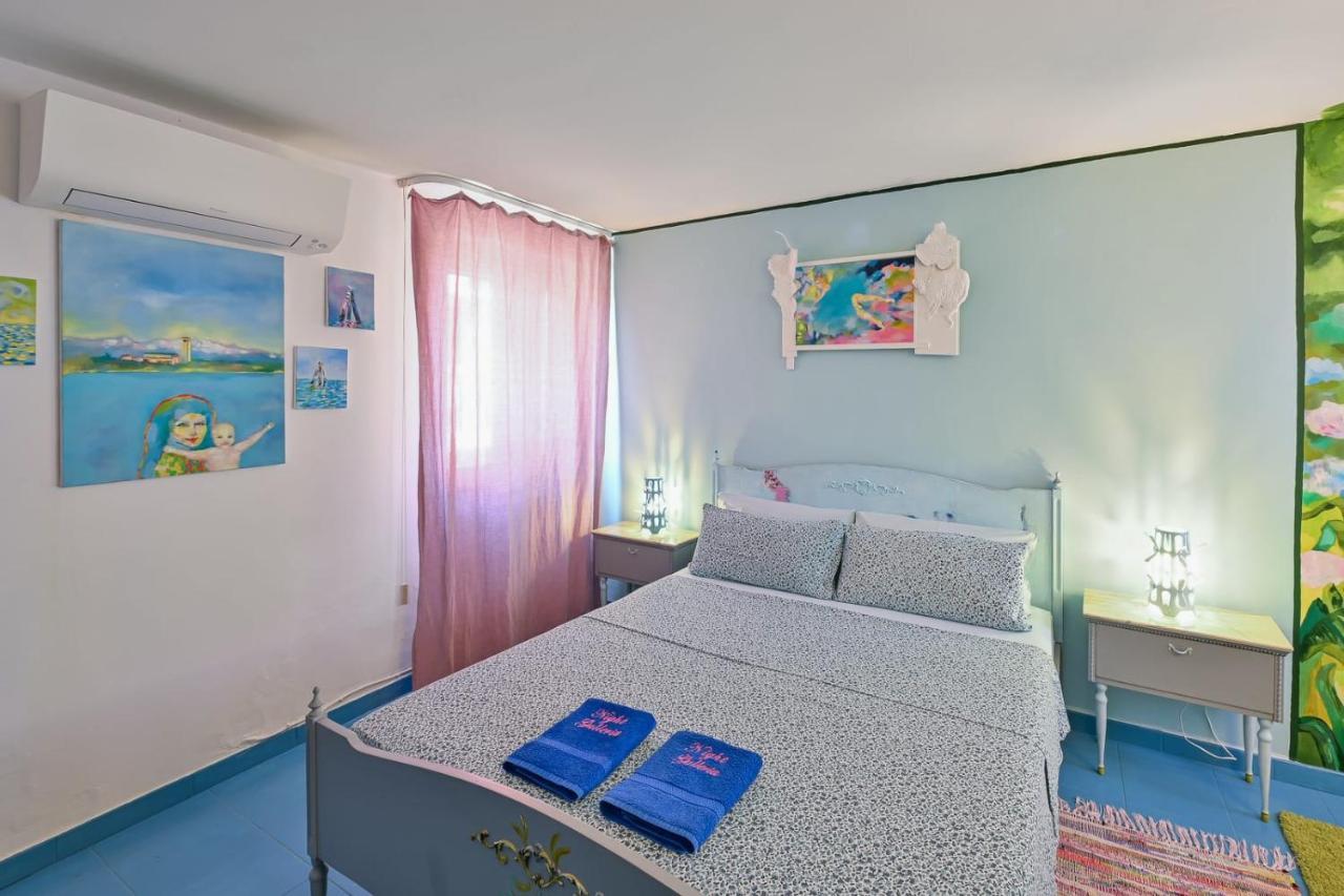 Night Galleria Holiday Home - Bed & Art In Burano - The Pink House 외부 사진
