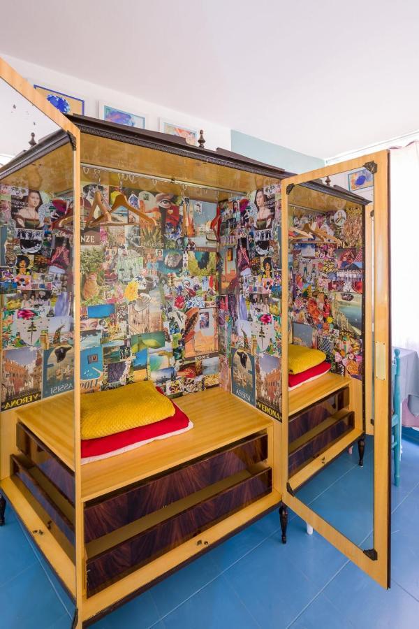 Night Galleria Holiday Home - Bed & Art In Burano - The Pink House 외부 사진
