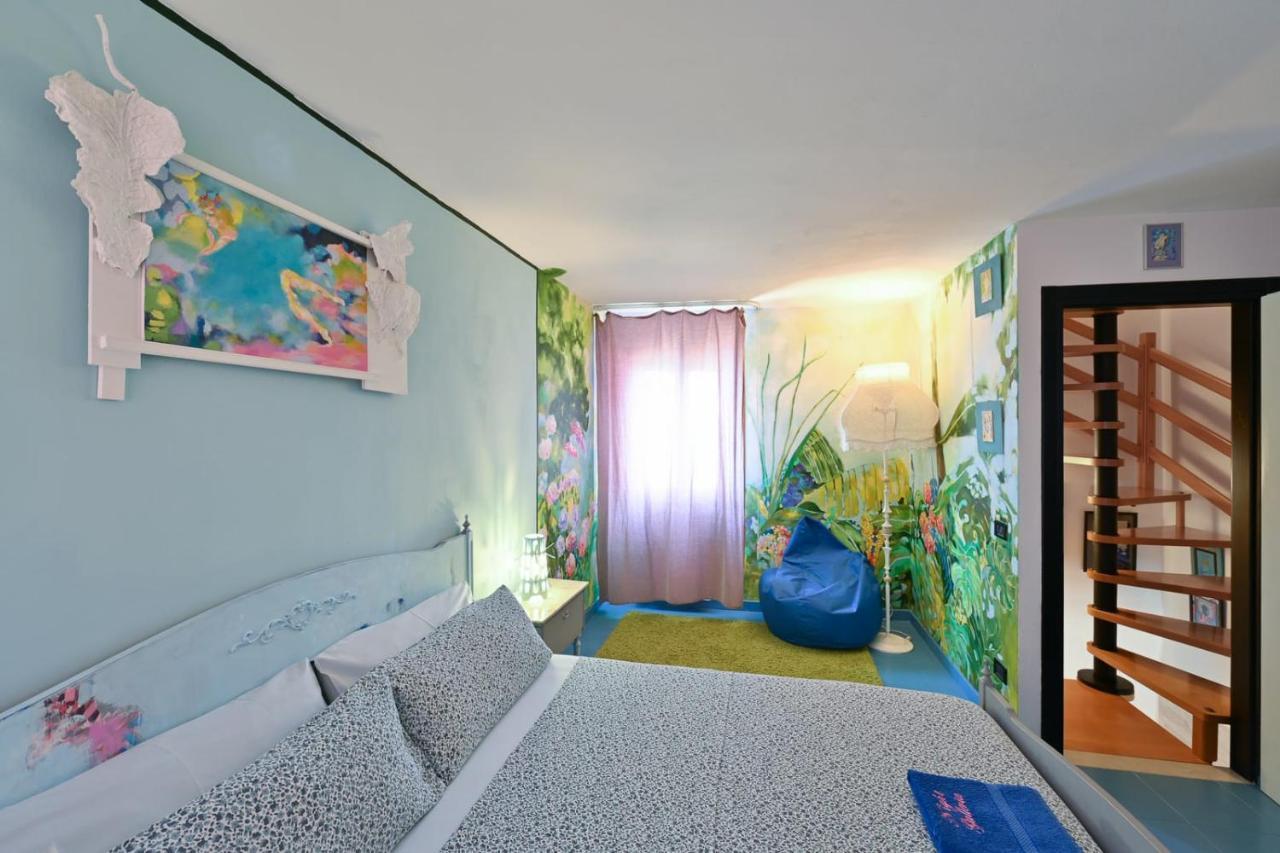 Night Galleria Holiday Home - Bed & Art In Burano - The Pink House 외부 사진