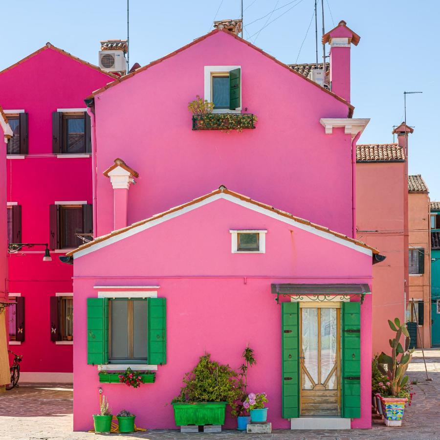 Night Galleria Holiday Home - Bed & Art In Burano - The Pink House 외부 사진